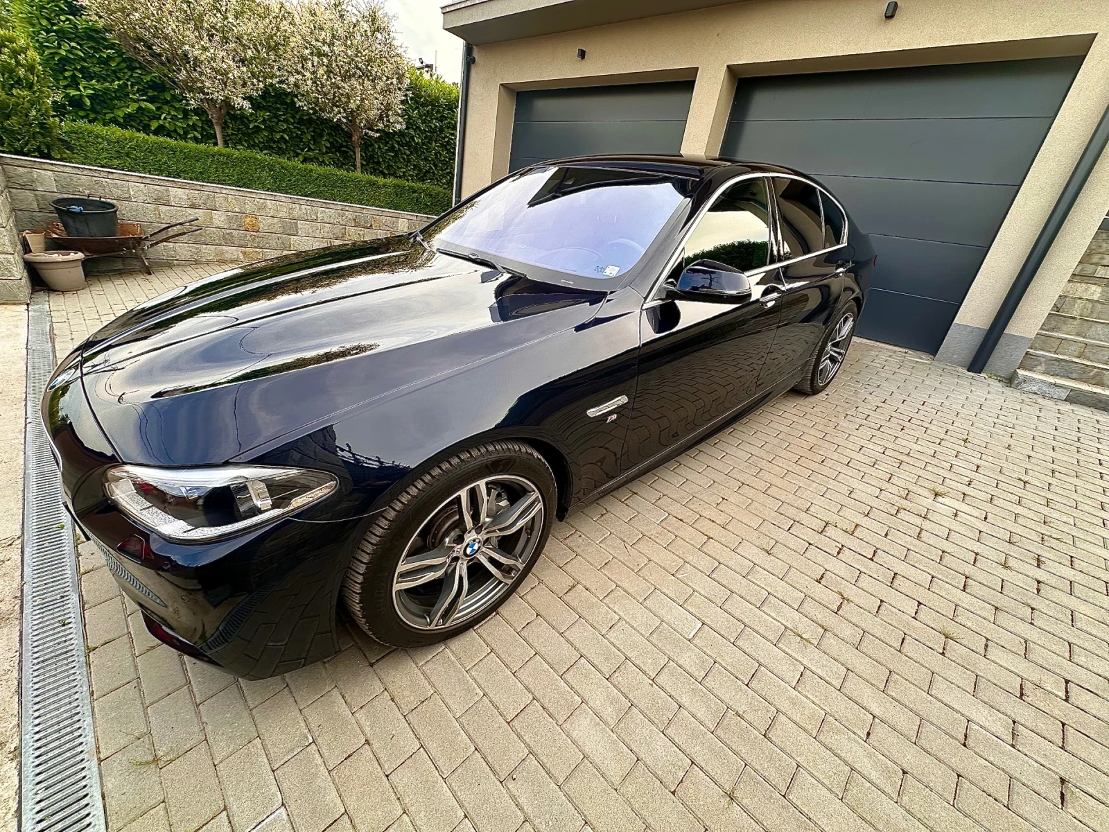 BMW 530 Facelift xdrive, снимка 8 - Автомобили и джипове - 54769018