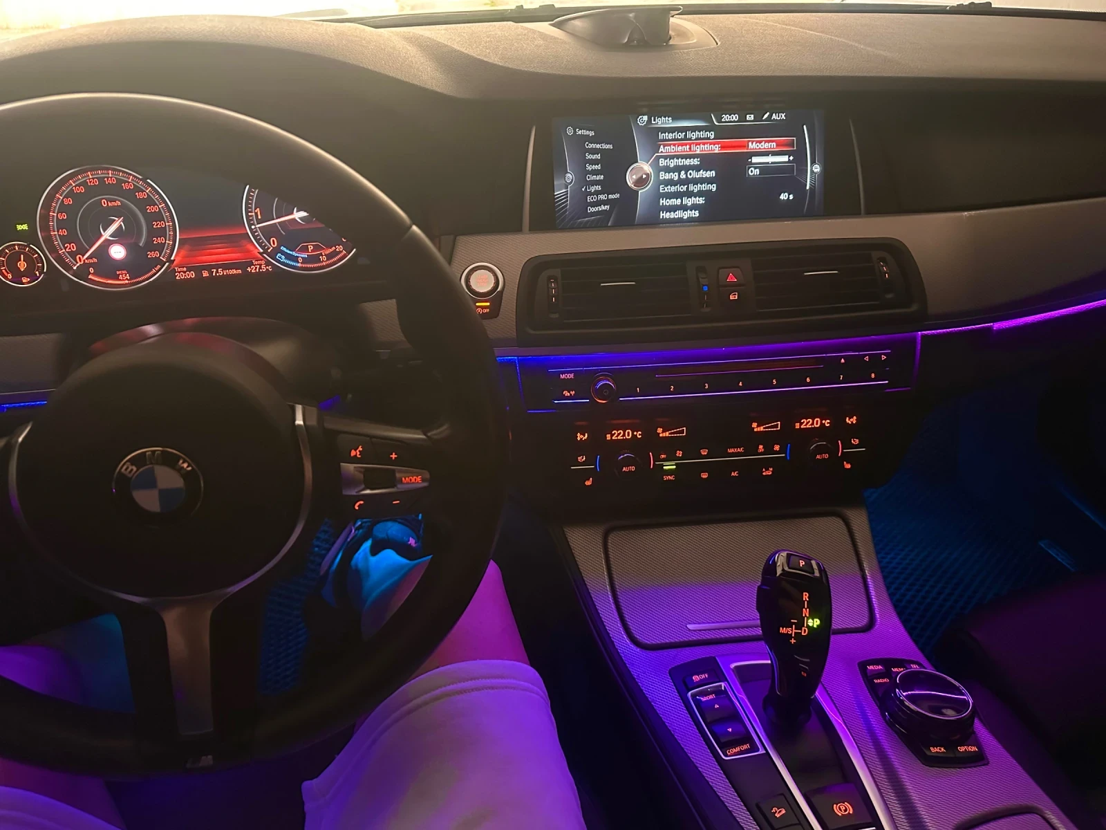 BMW 530 Facelift xdrive, снимка 15 - Автомобили и джипове - 54769018