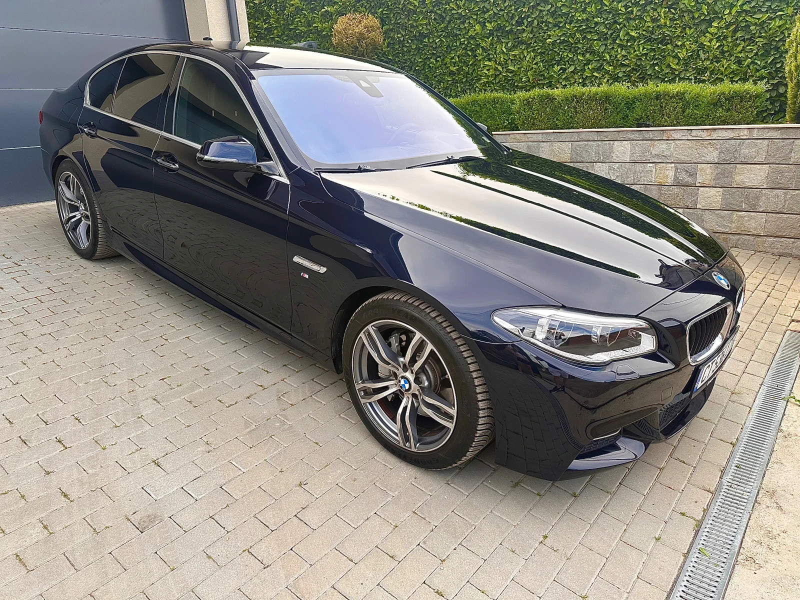 BMW 530 Facelift xdrive, снимка 4 - Автомобили и джипове - 54769018