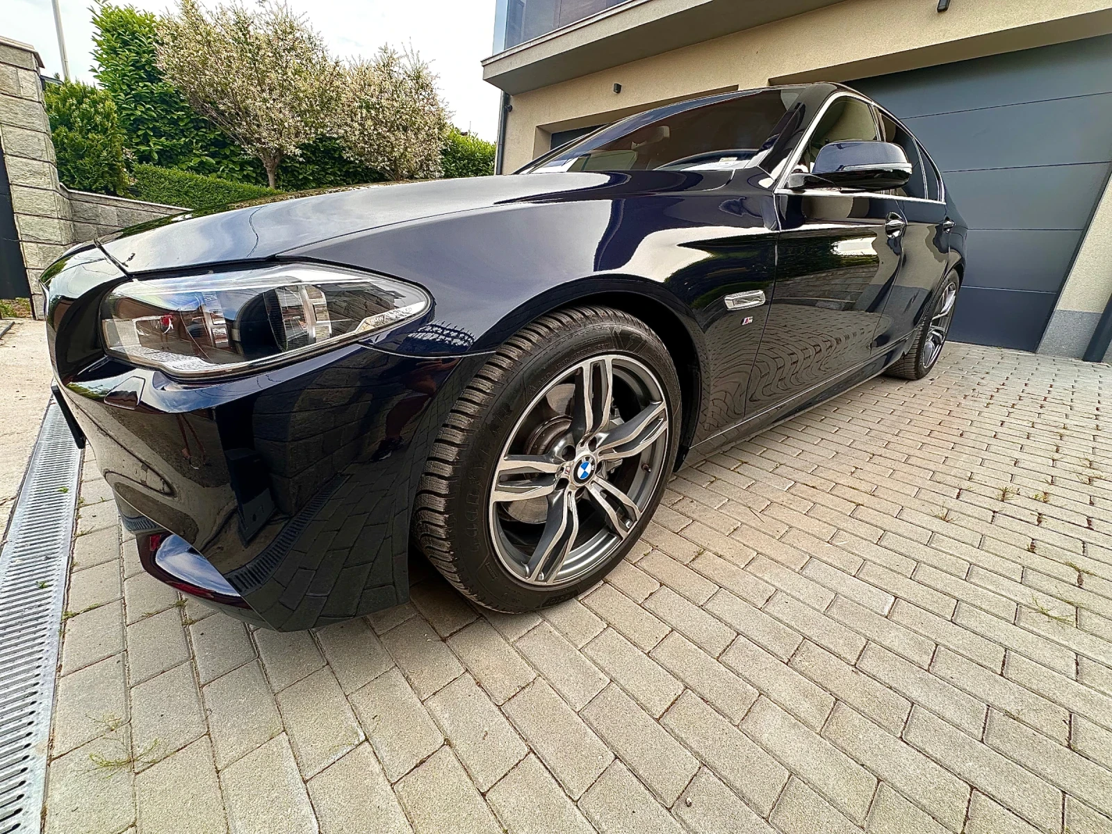 BMW 530 Facelift xdrive, снимка 7 - Автомобили и джипове - 54769018