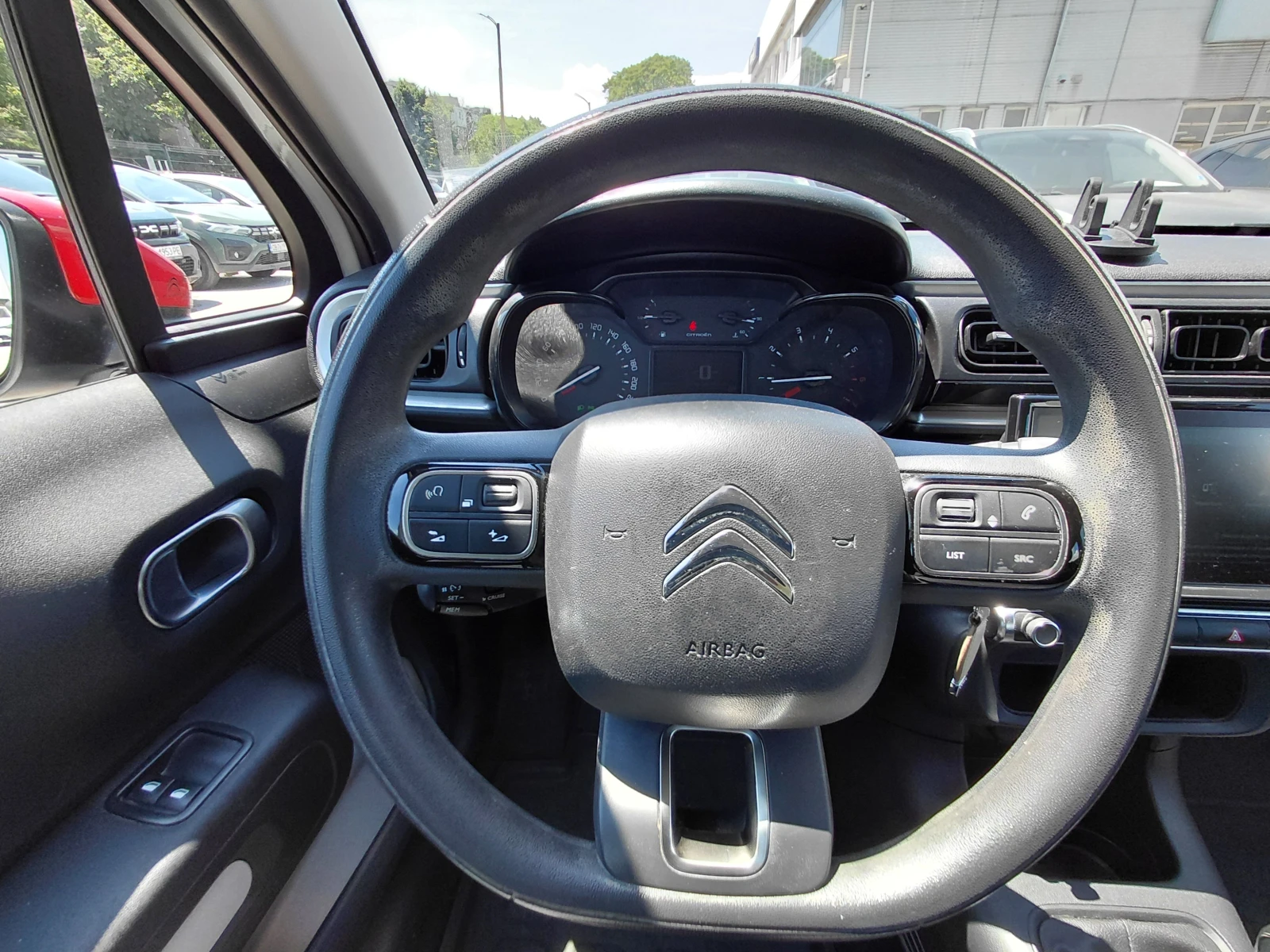 Citroen C3 1.2i/81к.с/Pure Tech, снимка 9 - Автомобили и джипове - 54882130