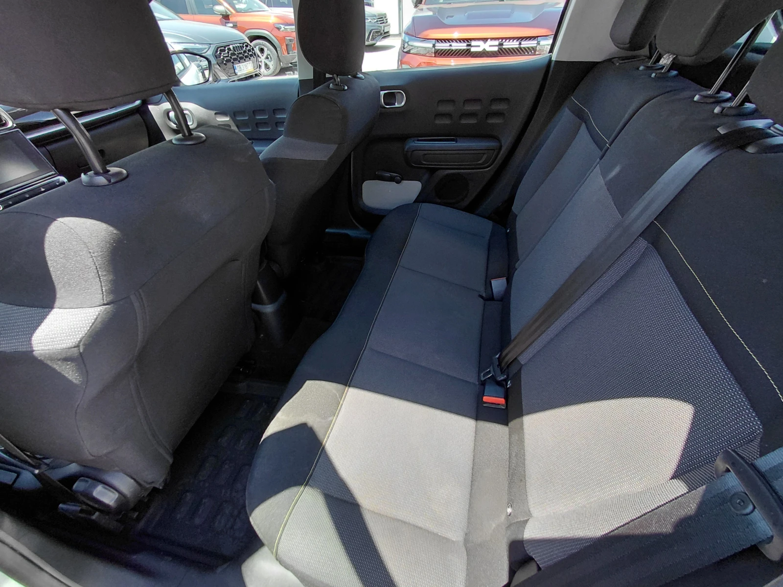 Citroen C3 1.2i/81к.с/Pure Tech, снимка 15 - Автомобили и джипове - 54882130