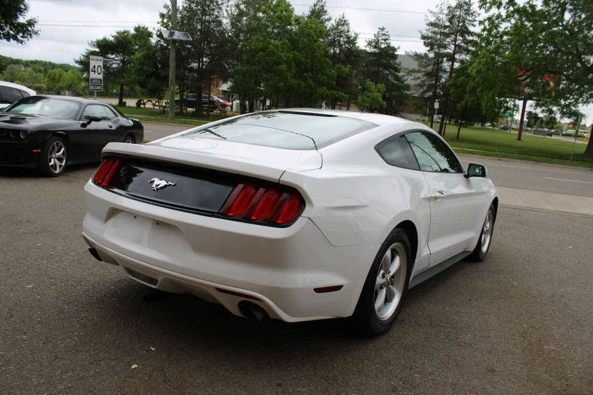Ford Mustang * EcoBoost * CARFAX * ЦЕНА ДО БГ, снимка 5 - Автомобили и джипове - 54891041