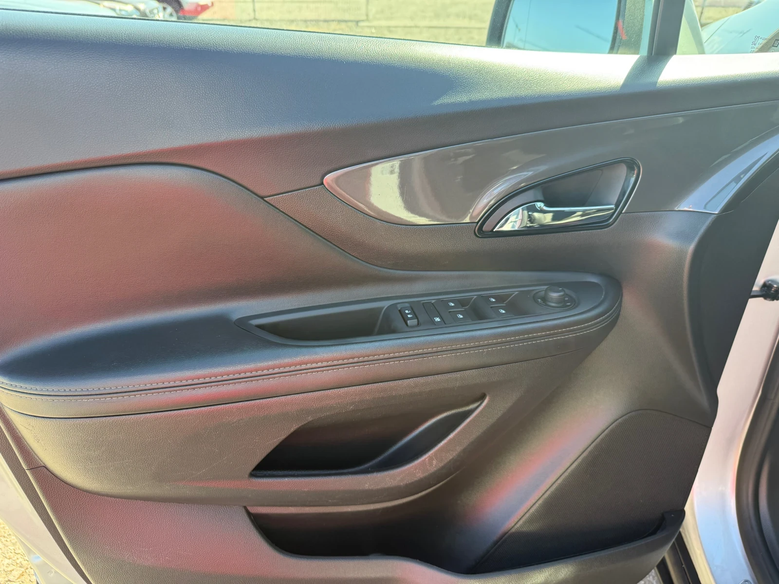 Opel Mokka X 1.4i CH 4x4 Navi AUTOMAT, снимка 11 - Автомобили и джипове - 54917117
