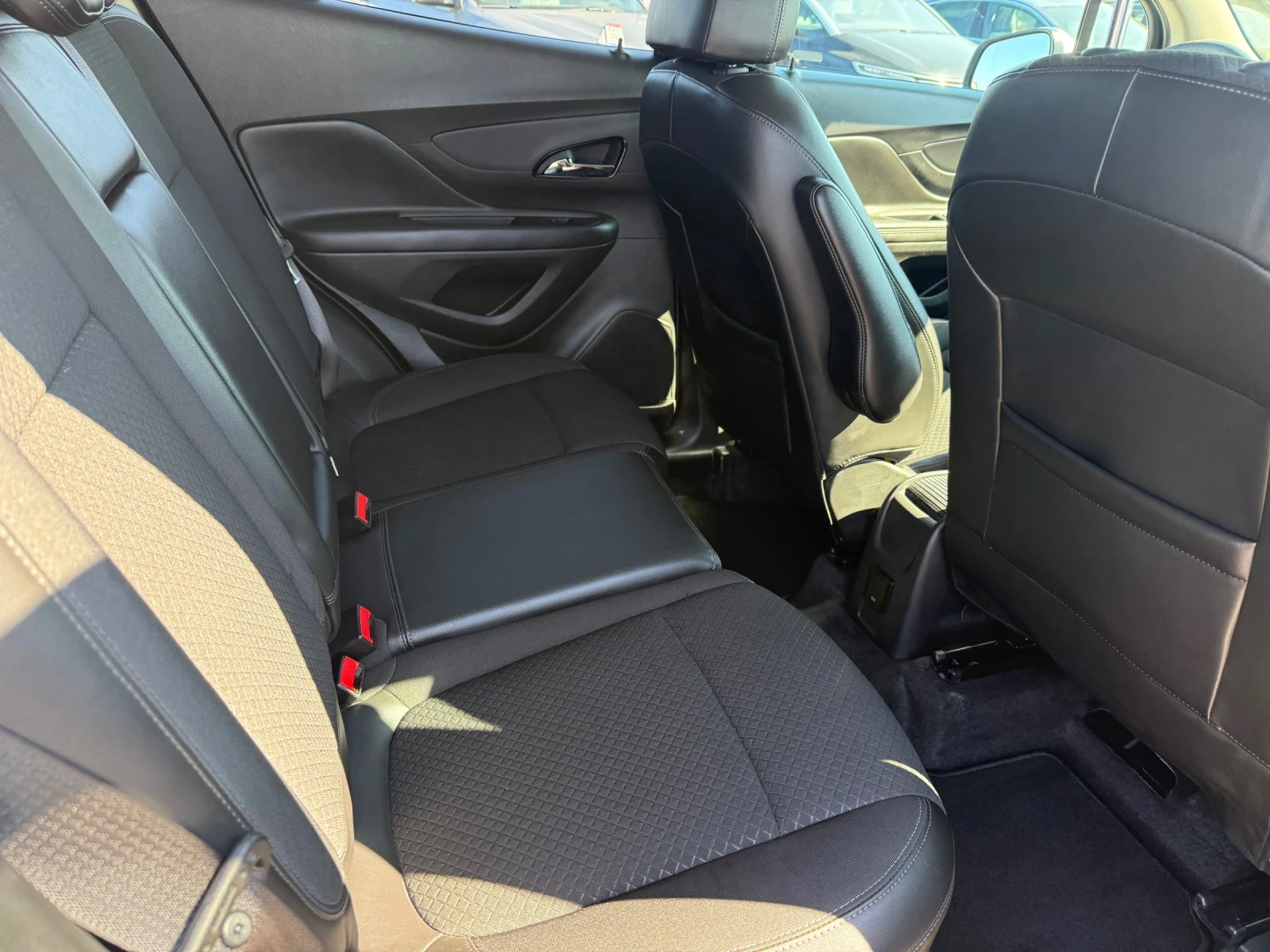 Opel Mokka X 1.4i CH 4x4 Navi AUTOMAT, снимка 8 - Автомобили и джипове - 54917117