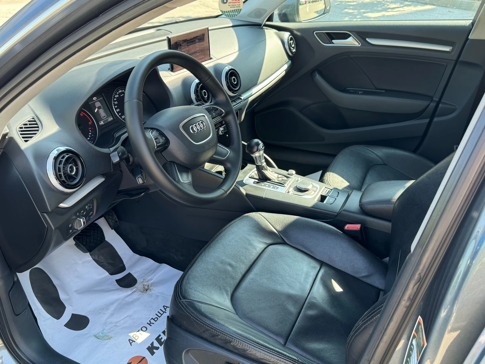 Audi A3 1.6d 110 к.с./ГАРАНЦИЯ, снимка 9 - Автомобили и джипове - 54985610