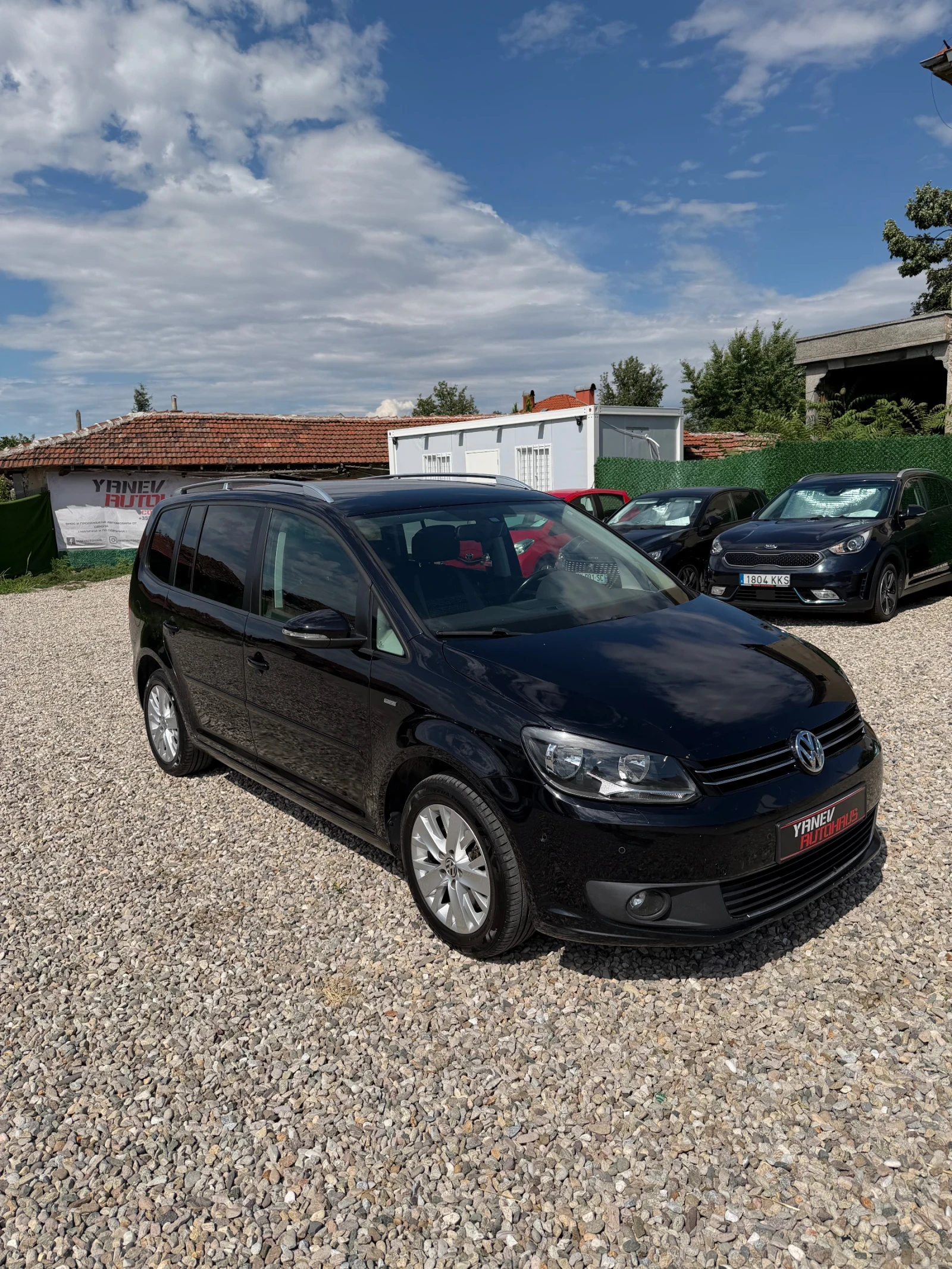 VW Touran 2.0TDi / Подгрев / Самопаркиране