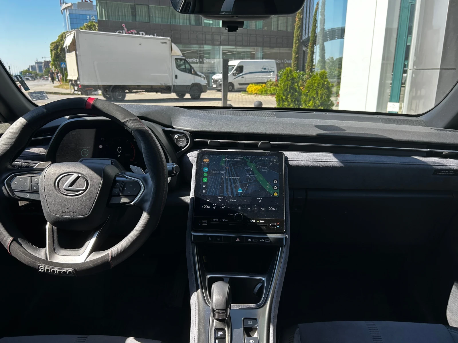 Lexus LBX Original Edition , снимка 10 - Автомобили и джипове - 55465392
