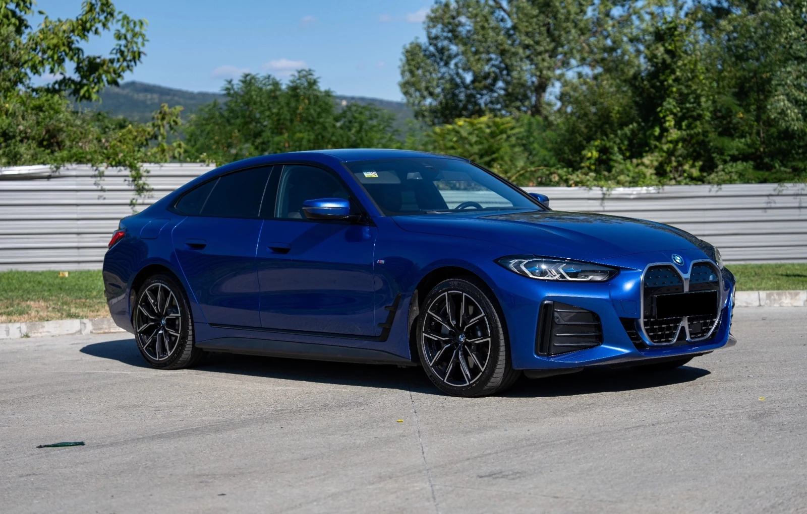 BMW i4 83.9 kWh eDrive 40, снимка 3 - Автомобили и джипове - 56407293