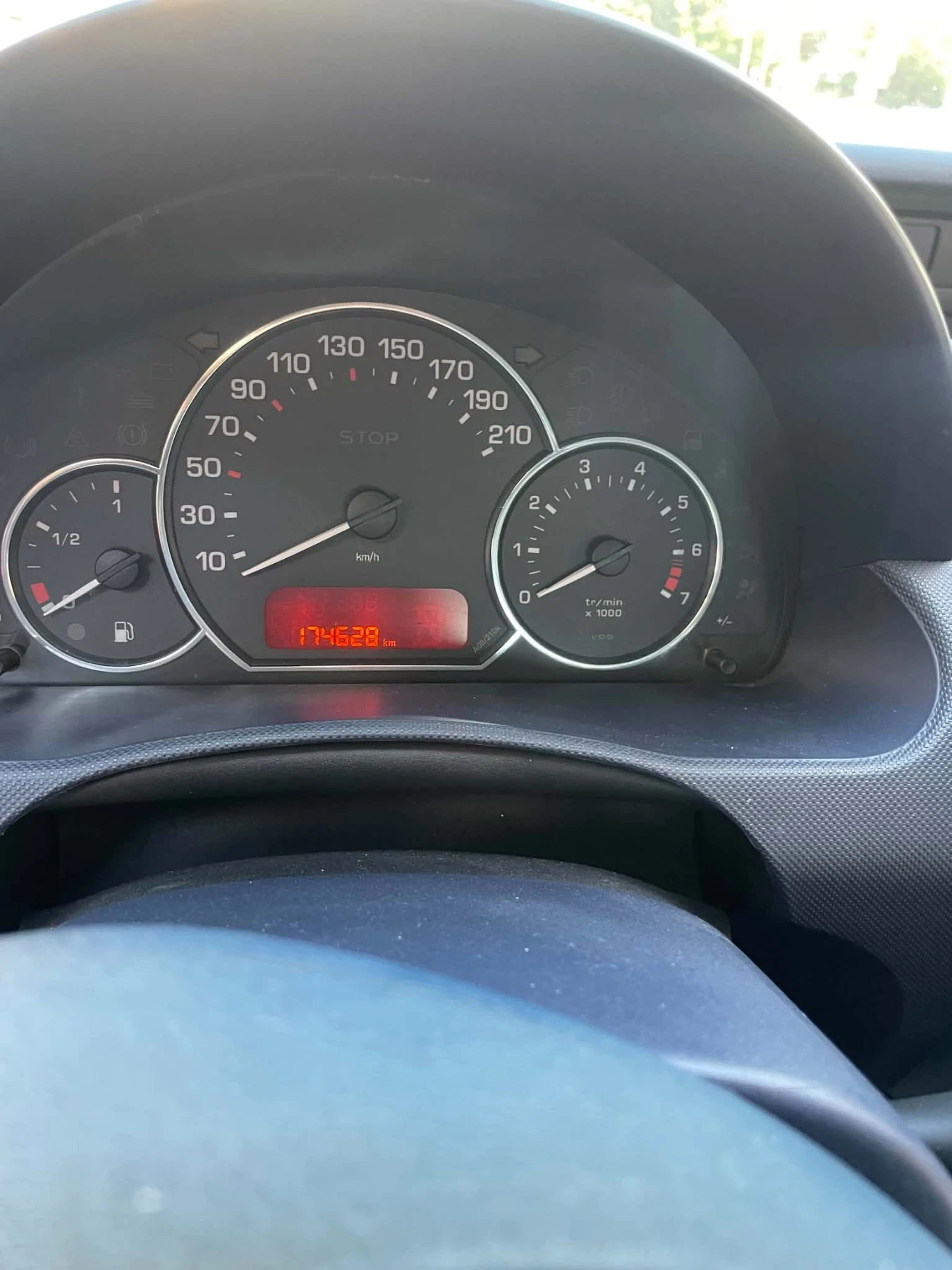 Peugeot 1007, снимка 5 - Автомобили и джипове - 56442572