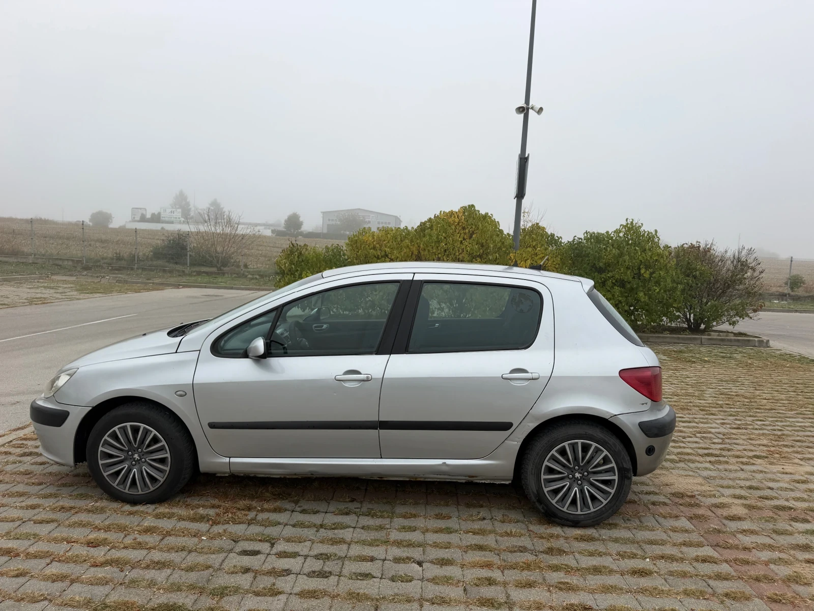 Peugeot 307 1.6 ГАЗ, снимка 4 - Автомобили и джипове - 56643947