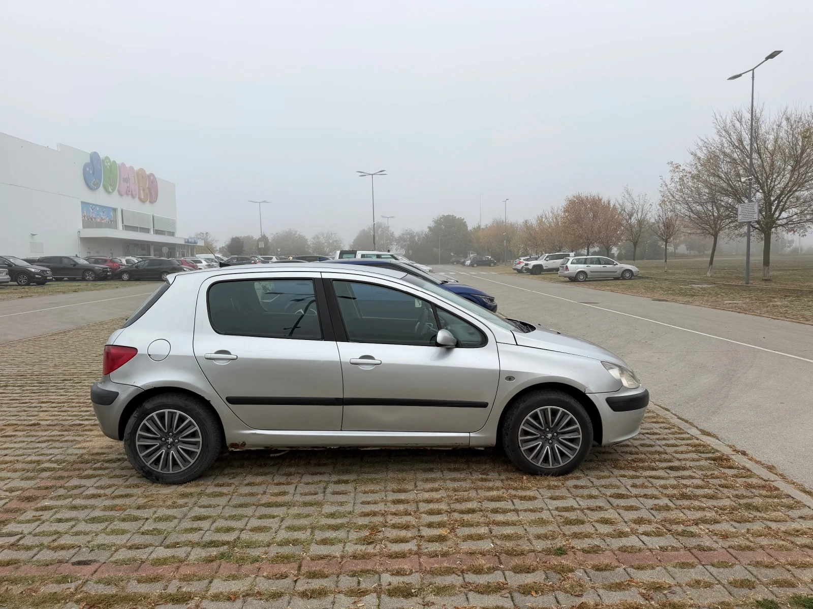 Peugeot 307 1.6 ГАЗ, снимка 5 - Автомобили и джипове - 56643947