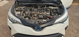 Toyota C-HR 1.8i HYBRID Фейс, снимка 14