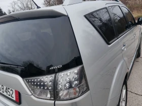 Обява за продажба на Mitsubishi Outlander 2.4i GAZ 4X4 7+ 1M 2009G ~14 990 лв. - изображение 9