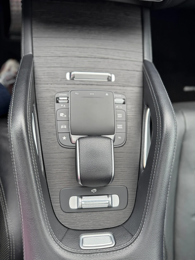 Mercedes-Benz GLE 400 * D Coupe, снимка 8 - Автомобили и джипове - 51814350