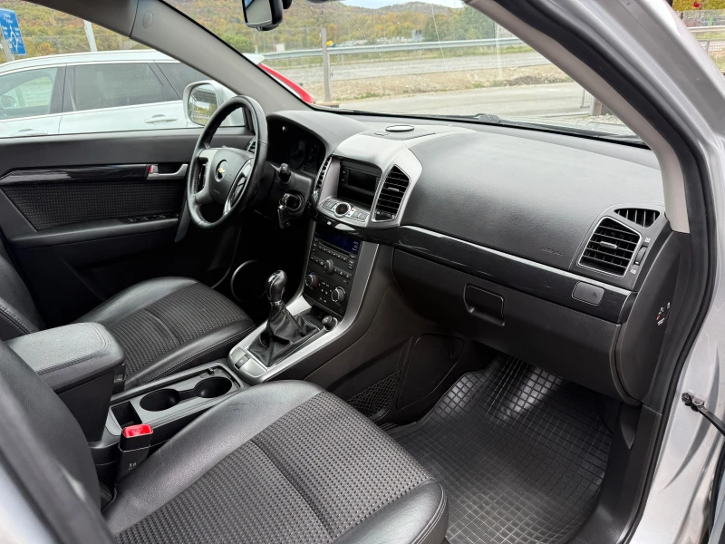 Chevrolet Captiva 2, 2CDTI НОВ ВНОС !! РЕАЛНИ 147000 КМ , снимка 9 - Автомобили и джипове - 52185344