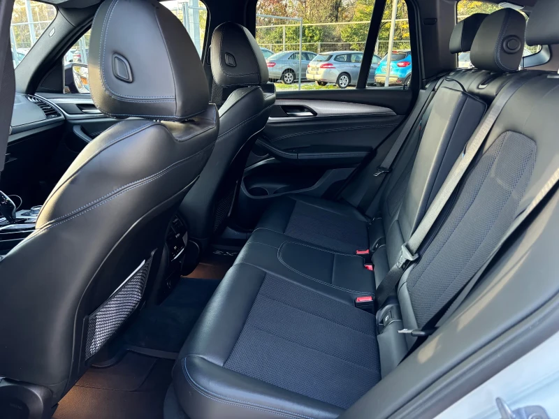 BMW X3 Купувана от Аутобавария София , снимка 6 - Автомобили и джипове - 52405311