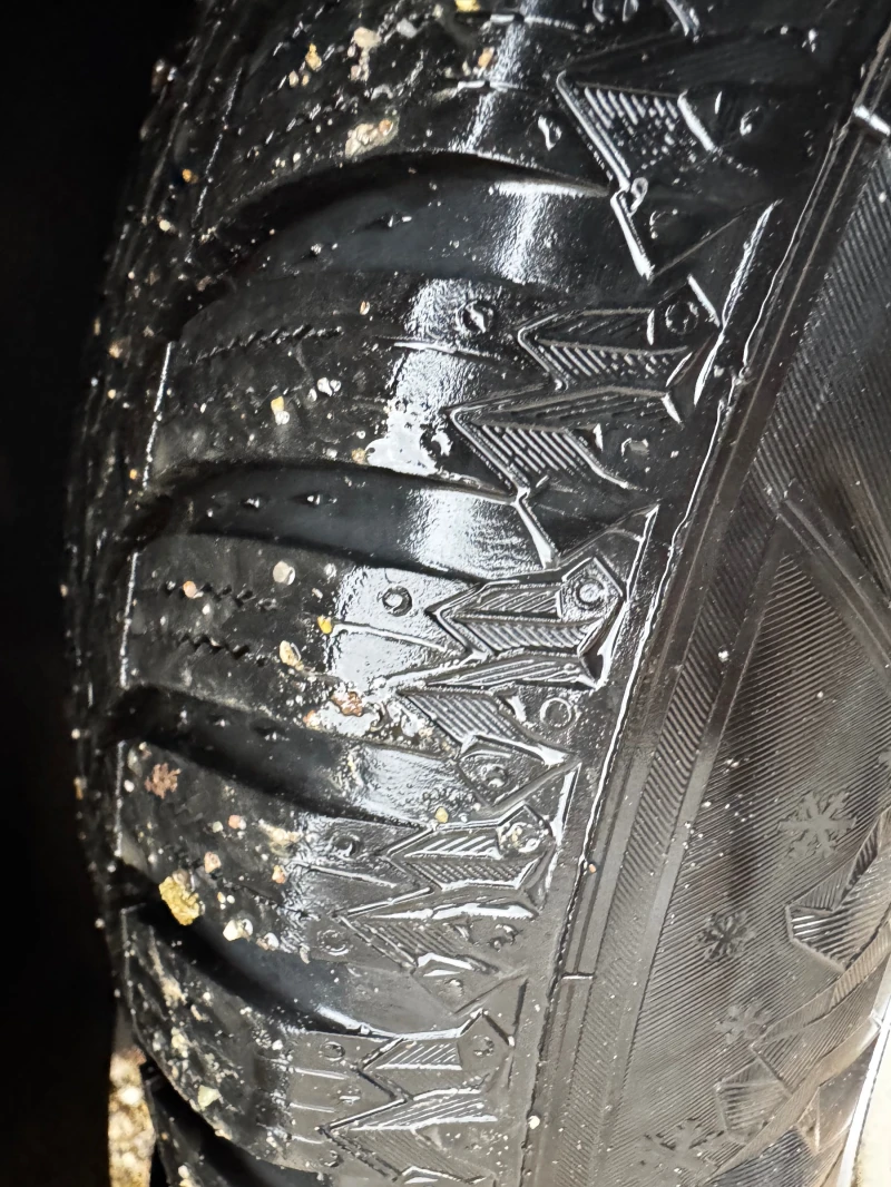 VW Tiguan 2.0TDI-140* XENON* PANORAMA* KLIMA* , снимка 7 - Автомобили и джипове - 52891625