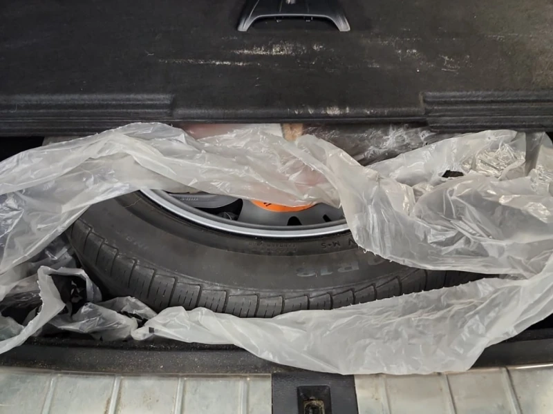 BMW X1 2016 * XDRIVE28I * CARFAX * ОТ ПРЕДСТАВИТЕЛСТВО, снимка 14 - Автомобили и джипове - 53198975