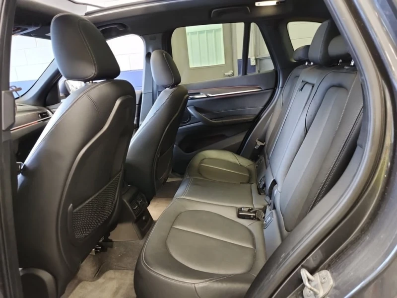 BMW X1 2016 * XDRIVE28I * CARFAX * ОТ ПРЕДСТАВИТЕЛСТВО, снимка 12 - Автомобили и джипове - 53198975