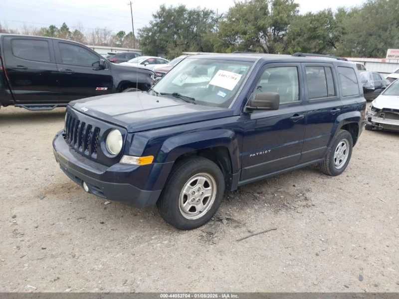 Jeep Patriot 2.4L I-4 DOHC, VVT, 172HP Front Wheel Drive, снимка 2 - Автомобили и джипове - 53235055