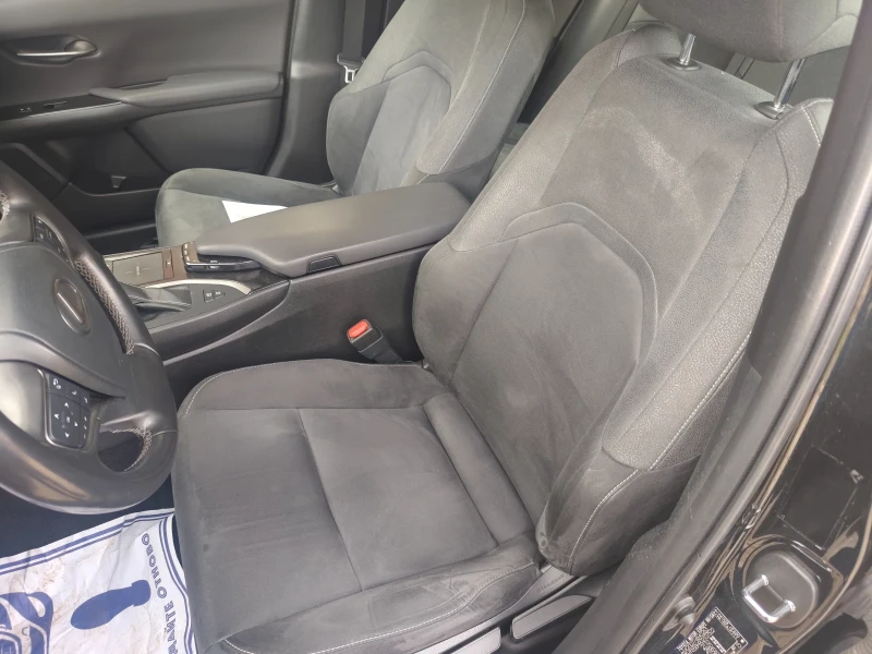 Lexus UX 250h 2.0 184к.с Хибрид във Гаранция , снимка 9 - Автомобили и джипове - 53417899