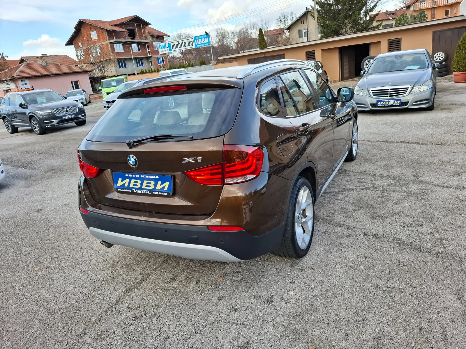 BMW X1 2.0D XDRIVE - изображение 4