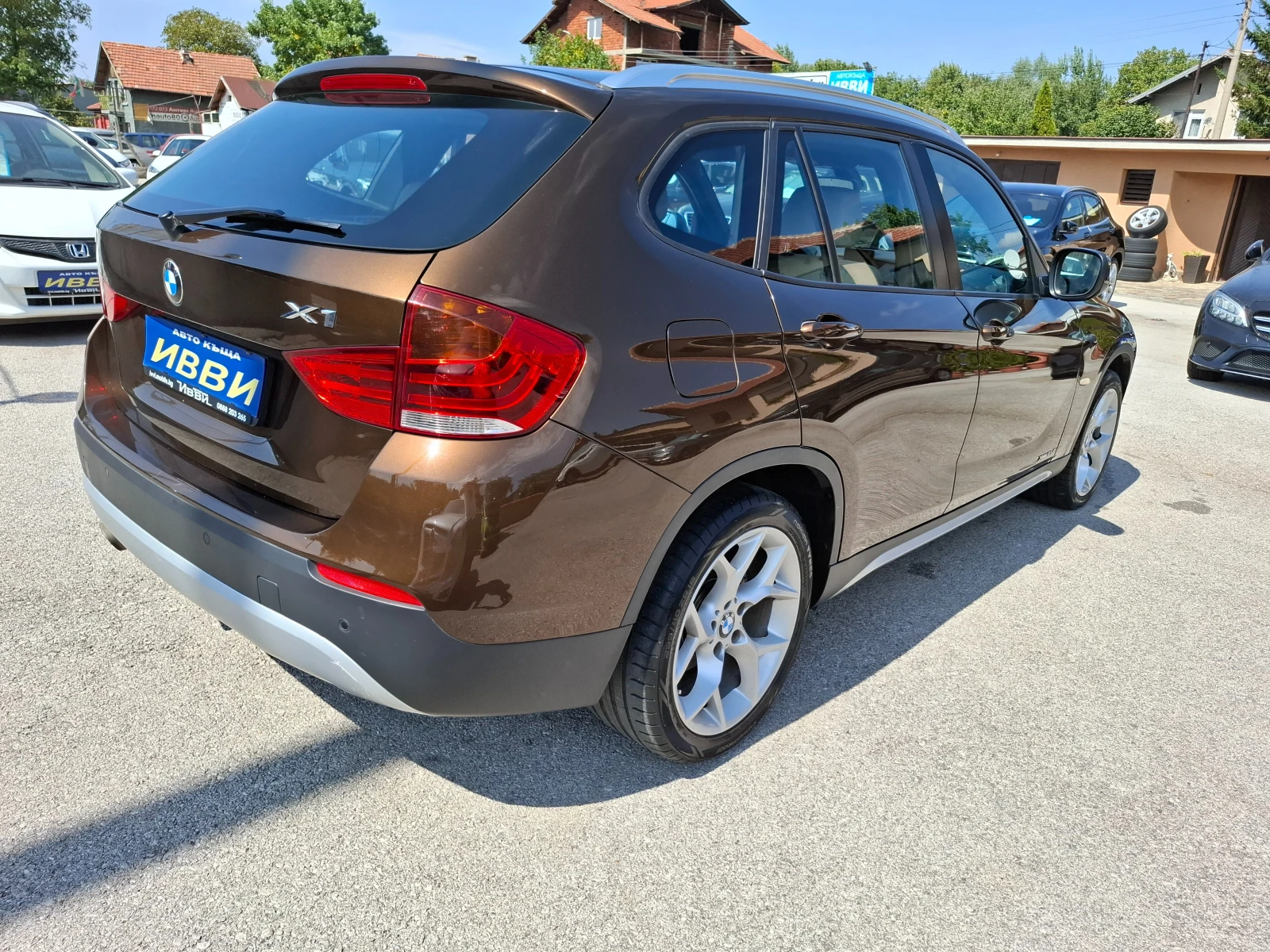 BMW X1 2.0D XDRIVE - изображение 4