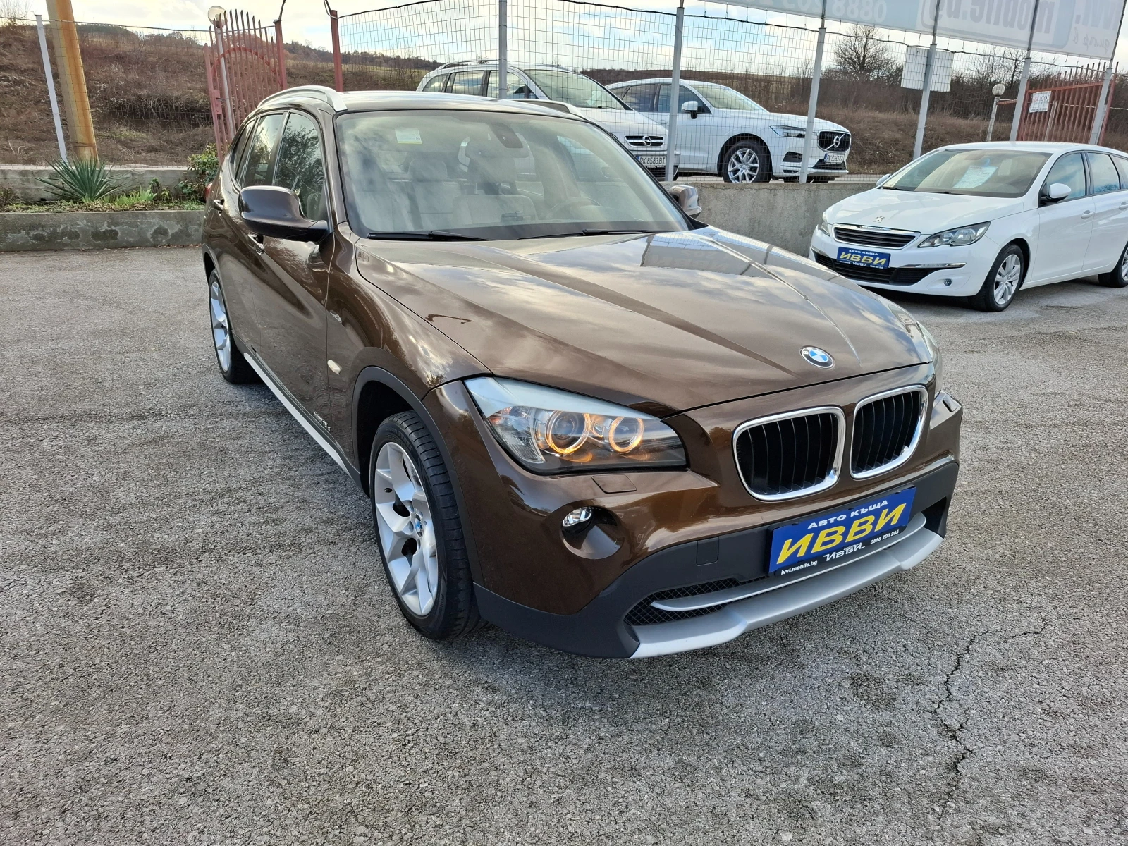 BMW X1 2.0D XDRIVE - изображение 2