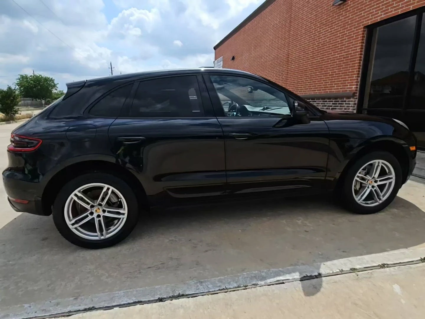 Porsche Macan S* BI-XENON* LANE ASSIST* KEYLESS* ПОДГРЕВ* ОТ ШОУ - изображение 4