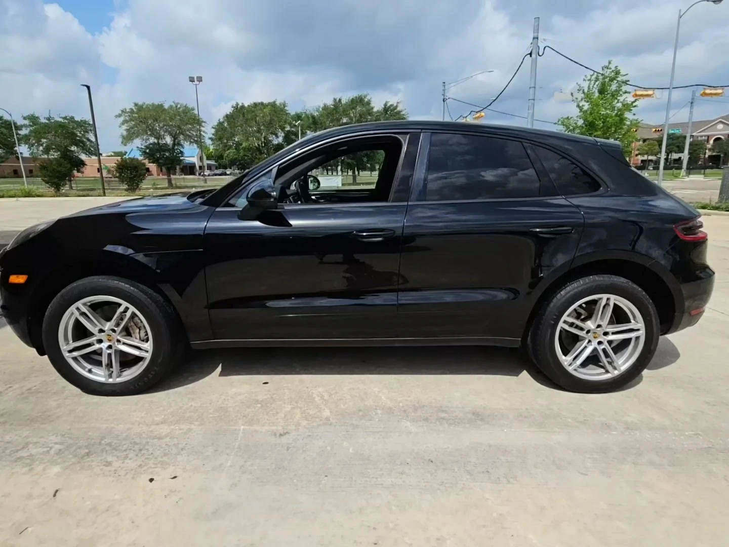 Porsche Macan S* BI-XENON* LANE ASSIST* KEYLESS* ПОДГРЕВ* ОТ ШОУ - изображение 2