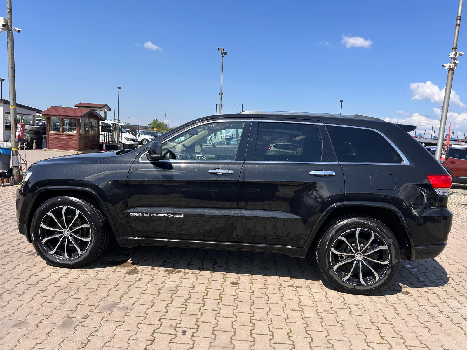 Jeep Grand cherokee 3.0CRDI AVTOMAT/KOJA/NAVI EURO 5 - изображение 9