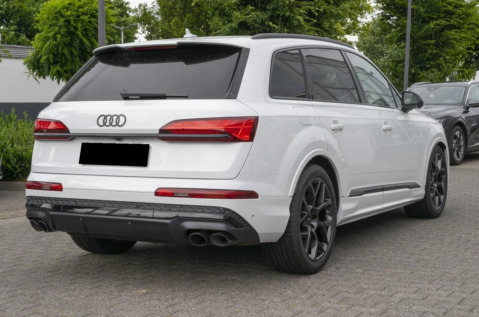 Audi SQ7 TFSI/FACELIFT/BLACK OPTIC/B&O/MATRIX/PANO/7-МЕСТЕН - изображение 4