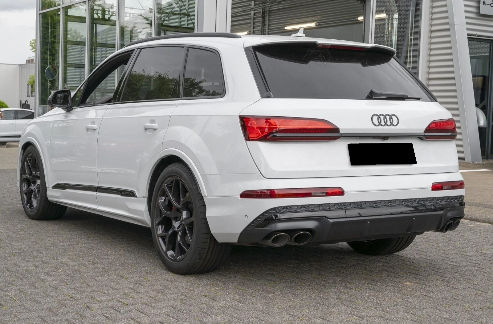 Audi SQ7 TFSI/FACELIFT/BLACK OPTIC/B&O/MATRIX/PANO/7-МЕСТЕН - изображение 3