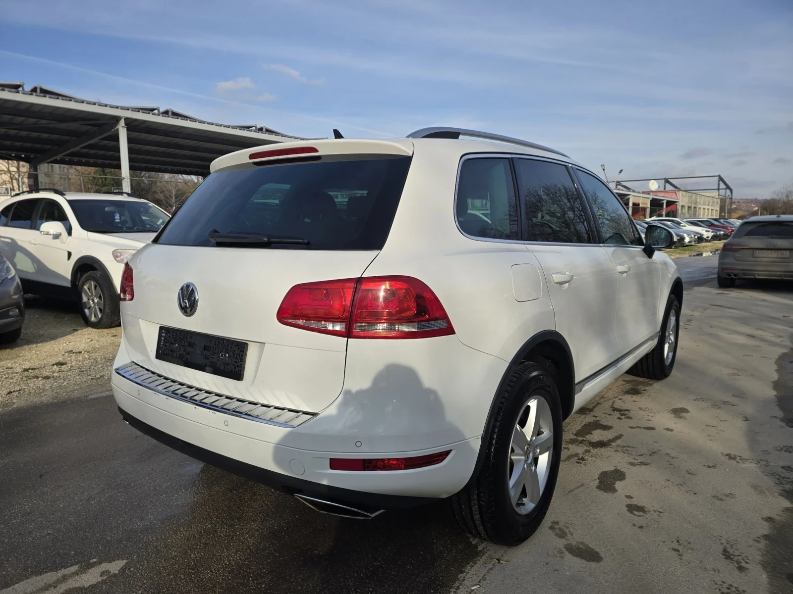VW Touareg 3.0TDI 245к.с 4х4 Топ състояние  - изображение 4