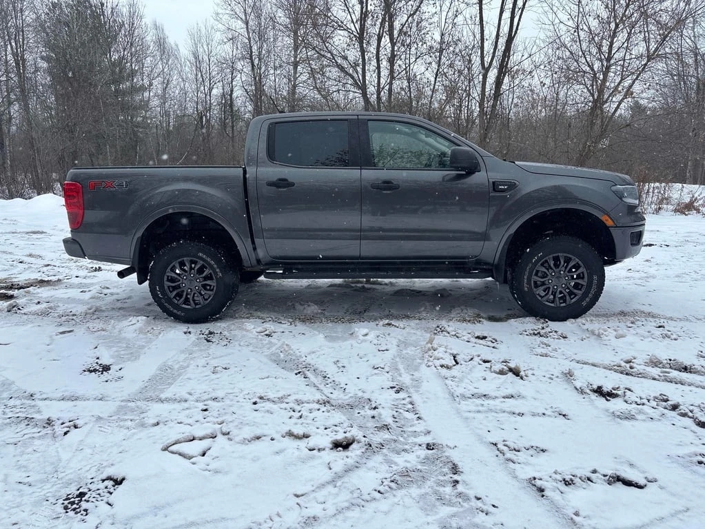Ford Ranger 4WD SuperCrew 5' Box* CARFAX * АВТОФИНАНСИРАНЕ - изображение 4