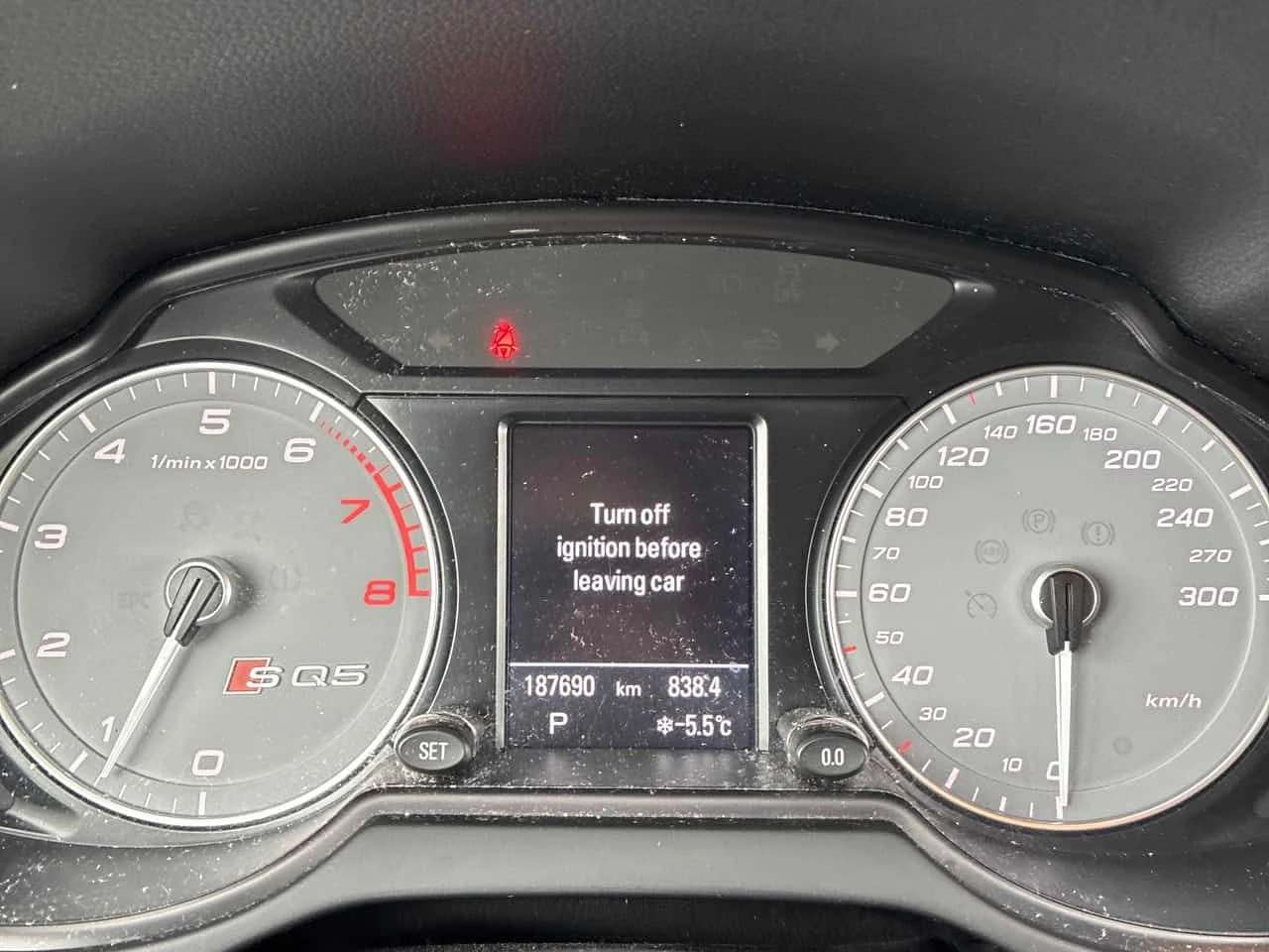 Audi SQ5 * 3.0T Dynamic Edition * CARFAX * ���� �� �� | Mobile.bg � ����������� 8