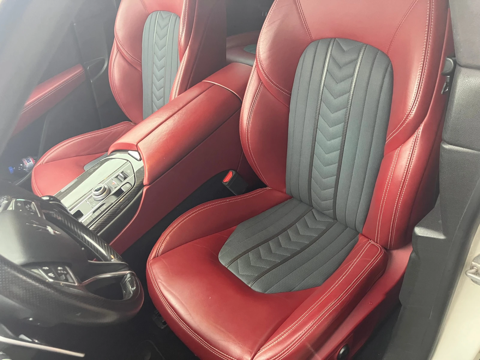 Maserati Levante 3.0d 4x4 Панорама FULL, снимка 12 - Автомобили и джипове - 54120916