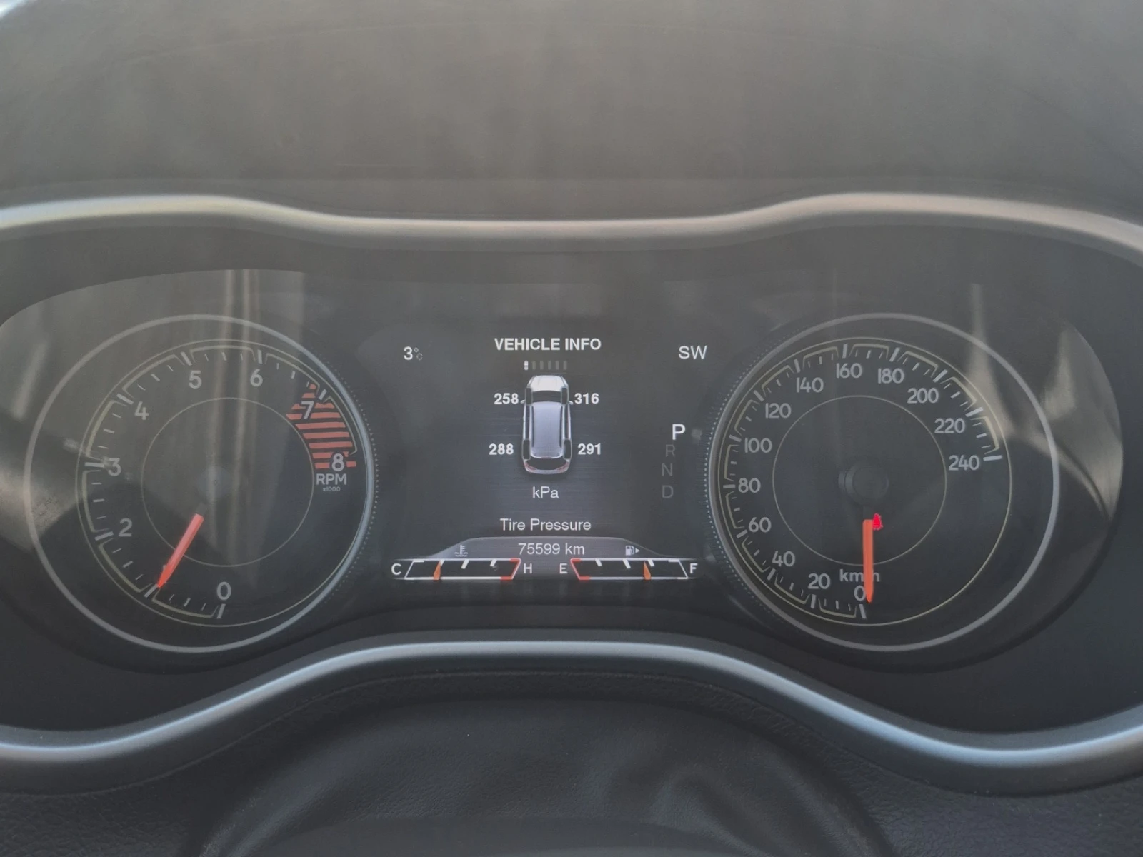 Jeep Grand cherokee TRAILHAWK* * CARFAX * * ���� ������ * *  | Mobile.bg � ����������� 7