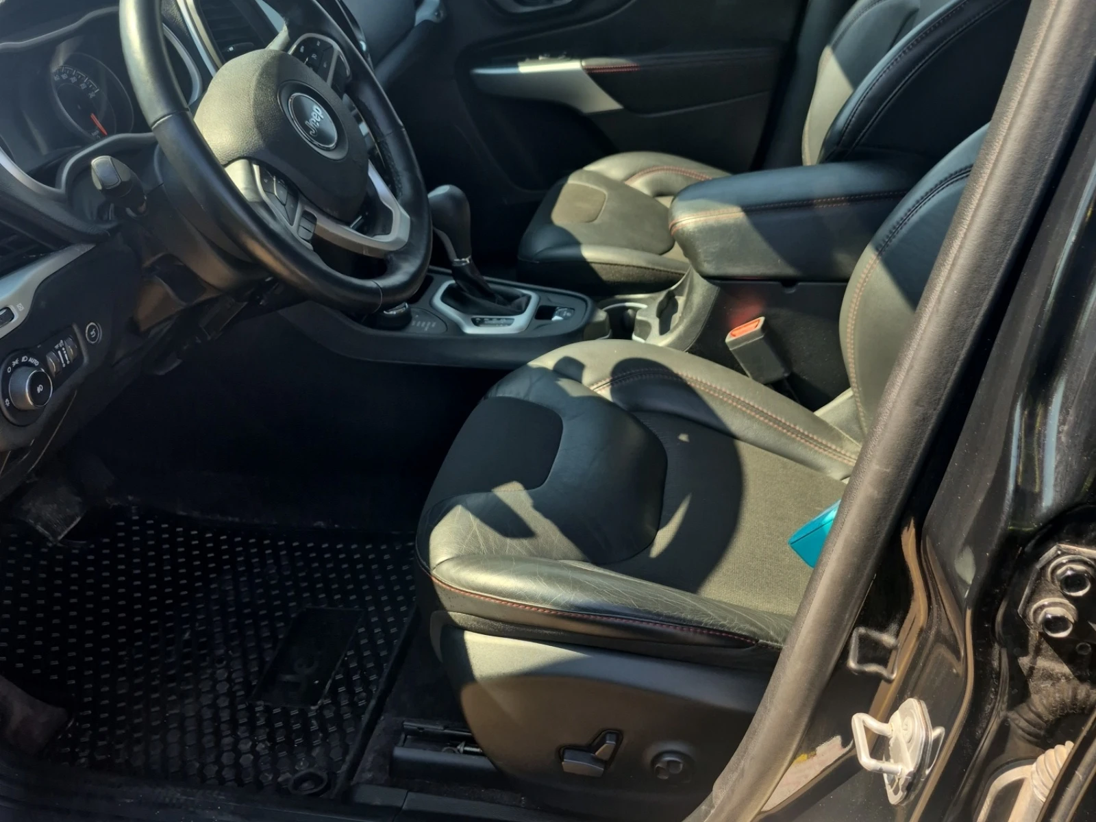 Jeep Grand cherokee TRAILHAWK* * CARFAX * * ���� ������ * *  | Mobile.bg � ����������� 6