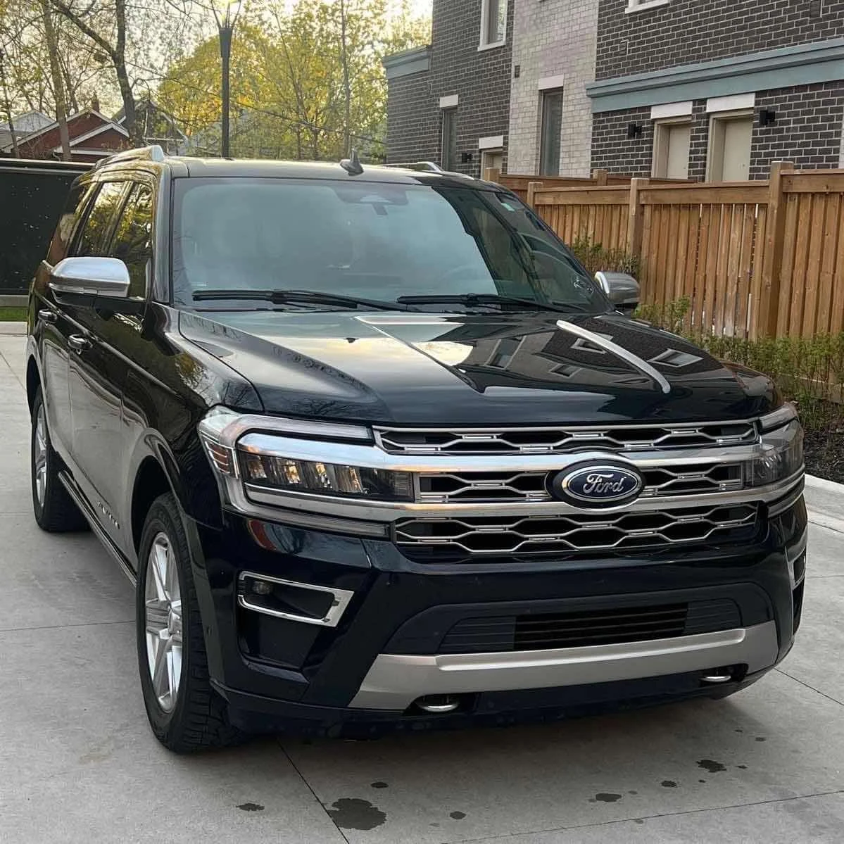 Ford Expedition * Platinum * DIGITAL* 