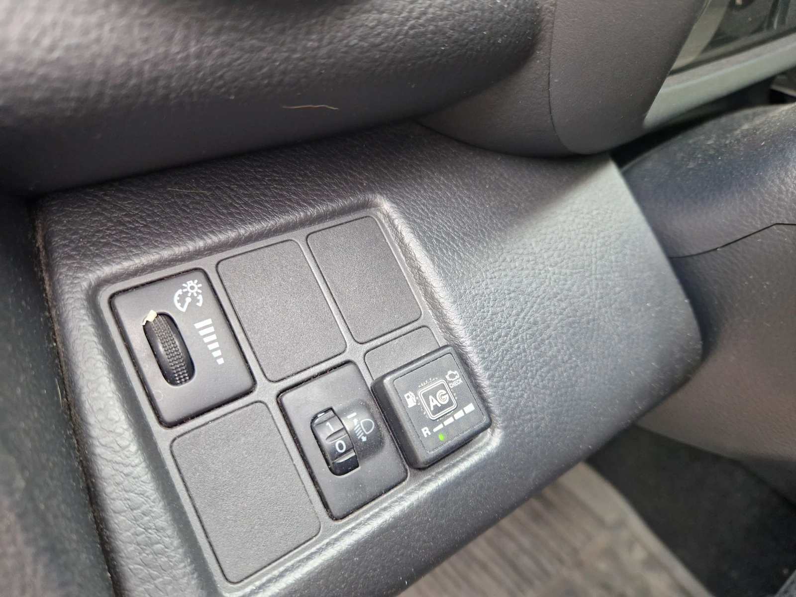 Toyota Rav4 4x4 ГАЗ/Бензин, снимка 12 - Автомобили и джипове - 54544899