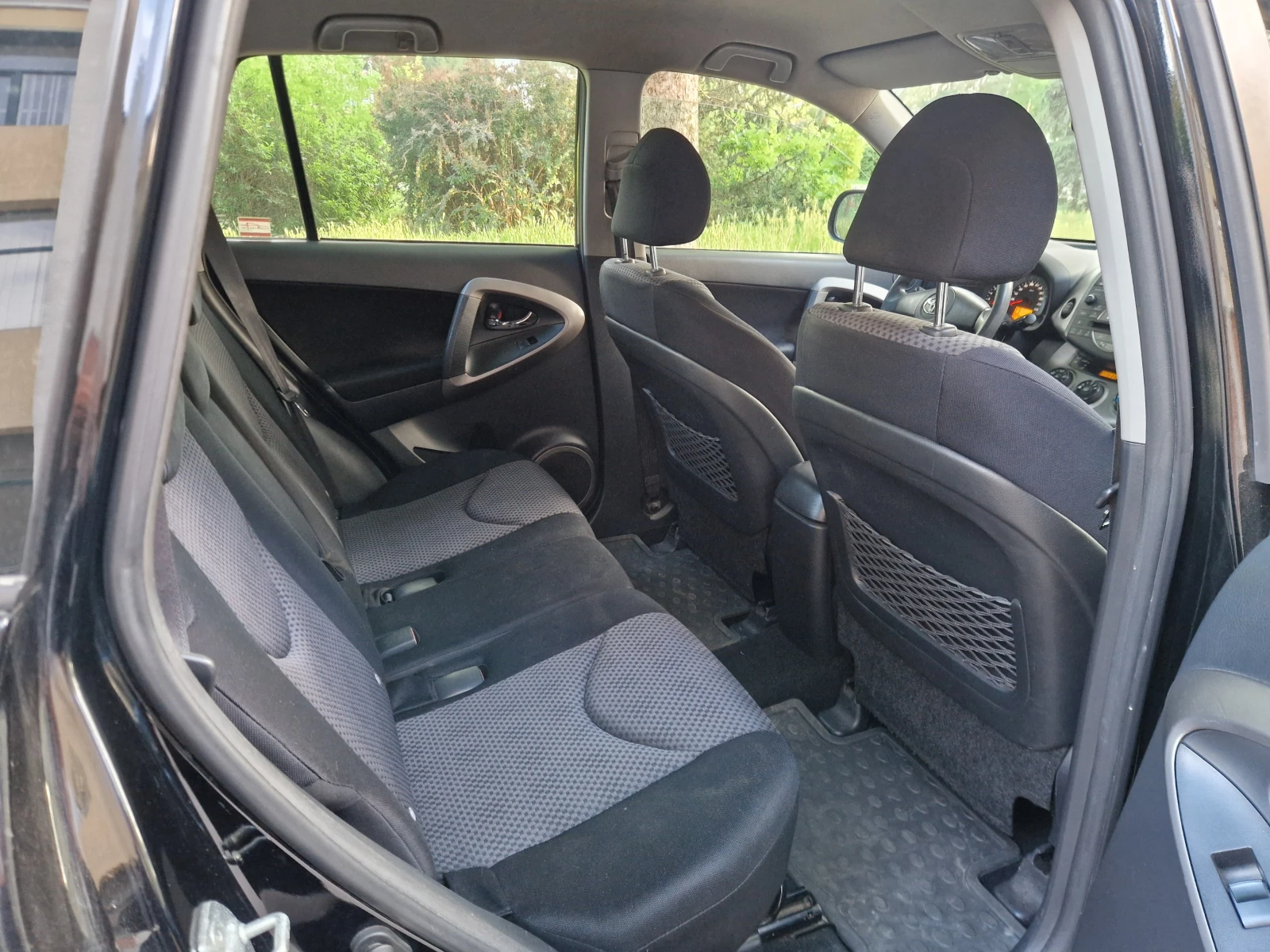 Toyota Rav4 4x4 ГАЗ/Бензин, снимка 10 - Автомобили и джипове - 54544899