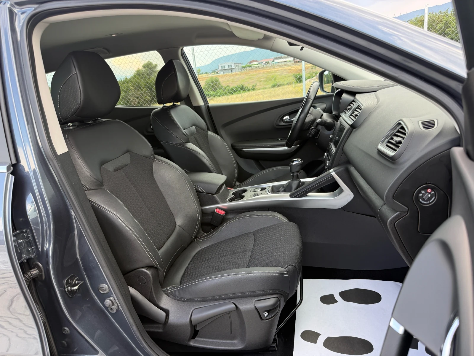 Renault Kadjar 1.5DCI NAVI CAMERA, снимка 14 - Автомобили и джипове - 55243372