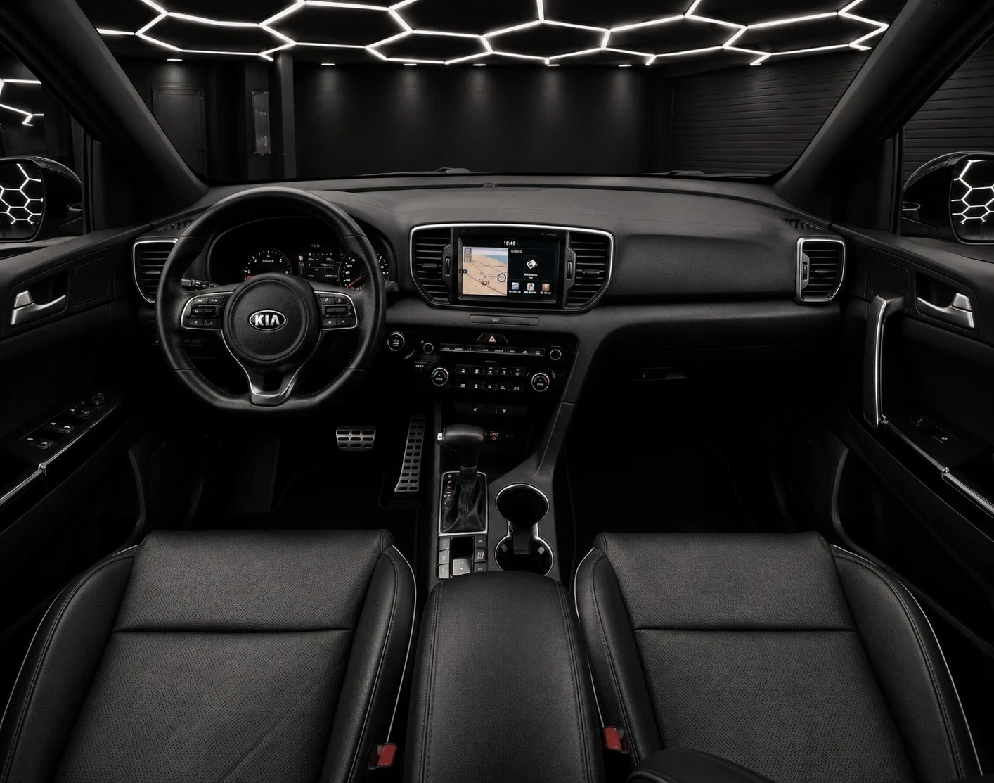 Kia Sportage 1.7 CRDi , снимка 9 - Автомобили и джипове - 55320230