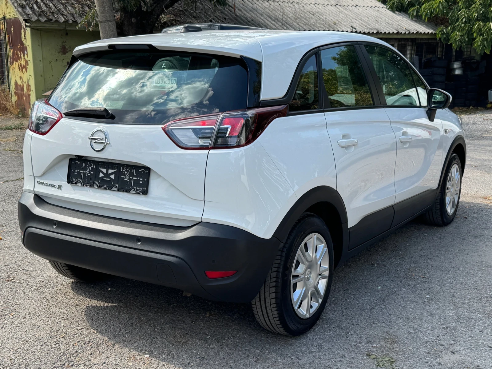 Opel Crossland X 1.2 фабричен газ !, снимка 8 - Автомобили и джипове - 55836545