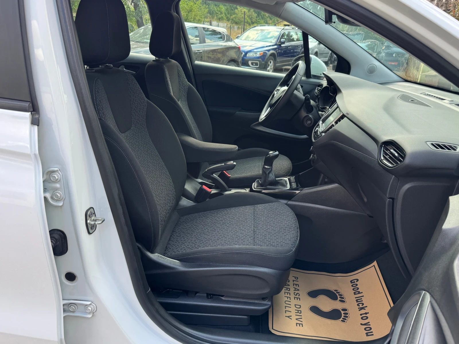 Opel Crossland X 1.2 фабричен газ !, снимка 14 - Автомобили и джипове - 55836545