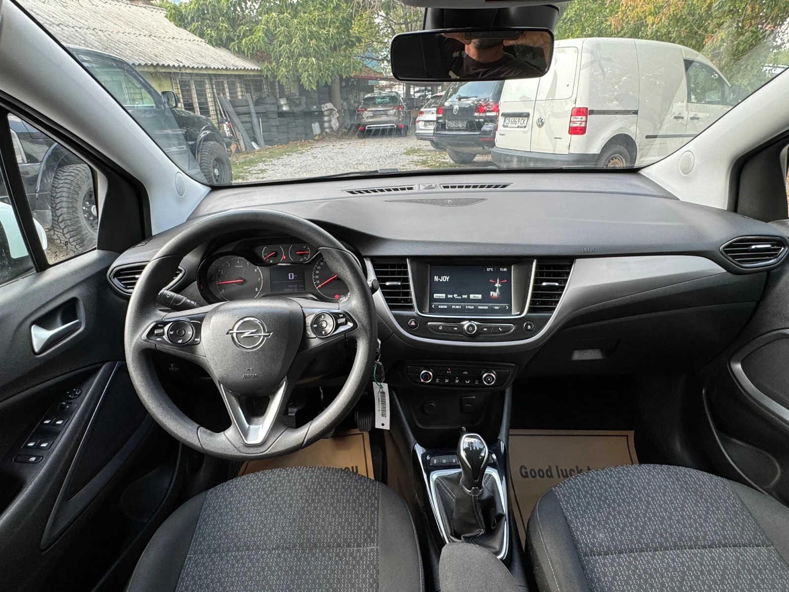 Opel Crossland X 1.2 фабричен газ !, снимка 12 - Автомобили и джипове - 55836545