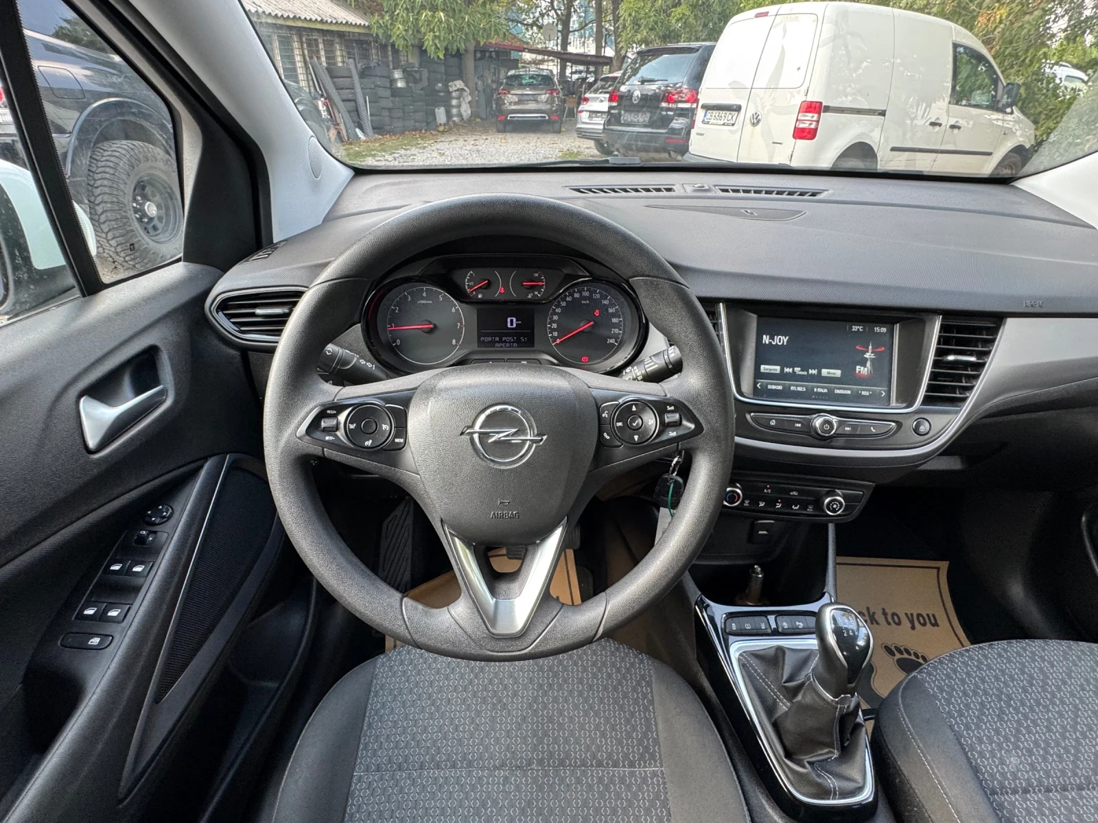 Opel Crossland X 1.2 фабричен газ !, снимка 10 - Автомобили и джипове - 55836545