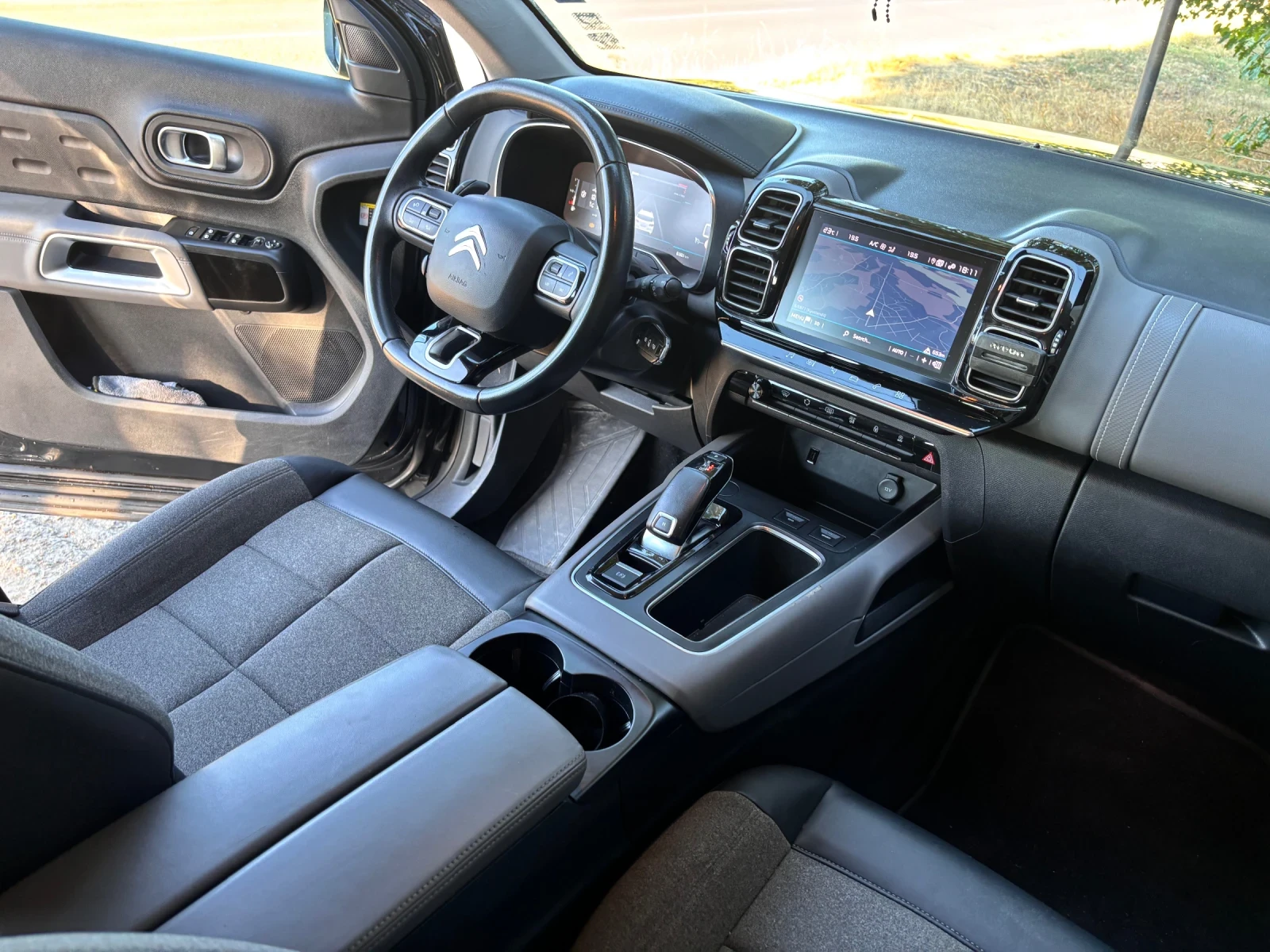 Citroen C5 Aircross, снимка 11 - Автомобили и джипове - 55981119